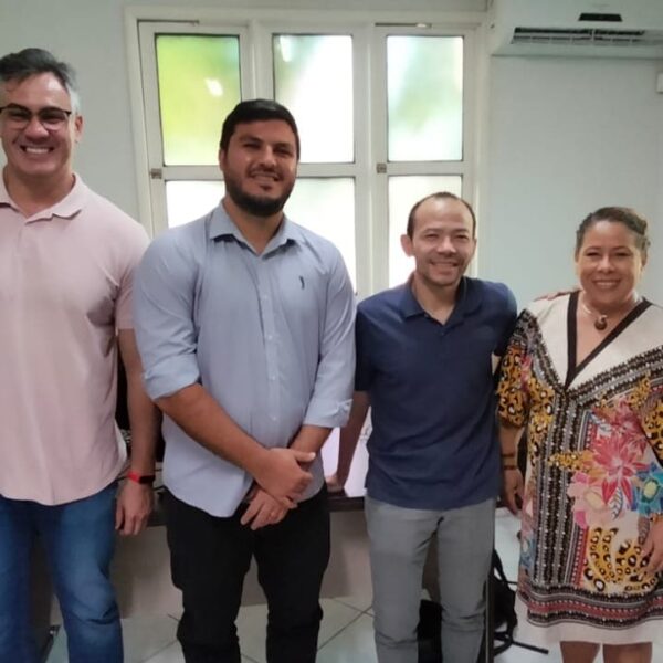 Gestores conhecem projeto da Nasa que ajudará na identificação de desastres naturais e cálculo de carbono florestal do Acre