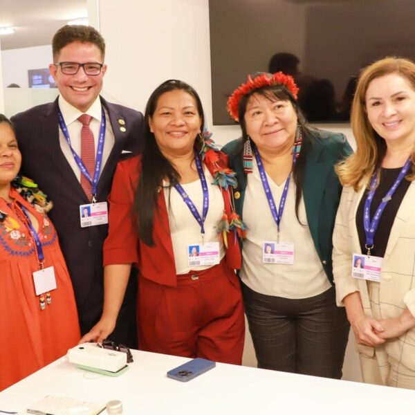 Na COP28, Gladson Cameli manifesta apoio para criação de Comitê de Secretariado Indígena