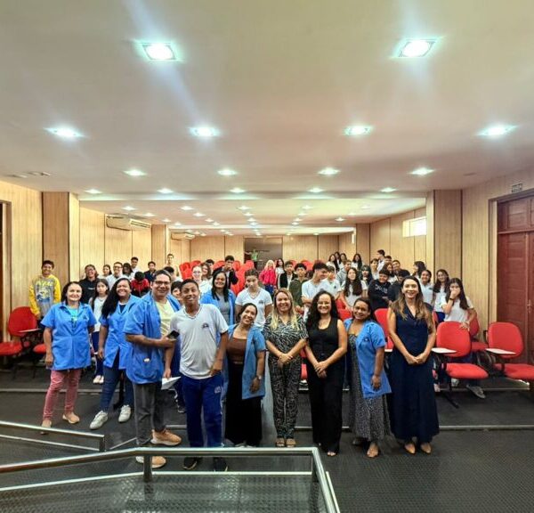 IMC promove palestra sobre o uso sustentável da água em escola do Acre