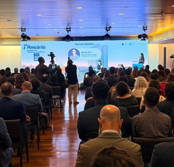 Acre participa do lançamento do 2º Anuário Estadual de Mudanças Climáticas, em Brasília